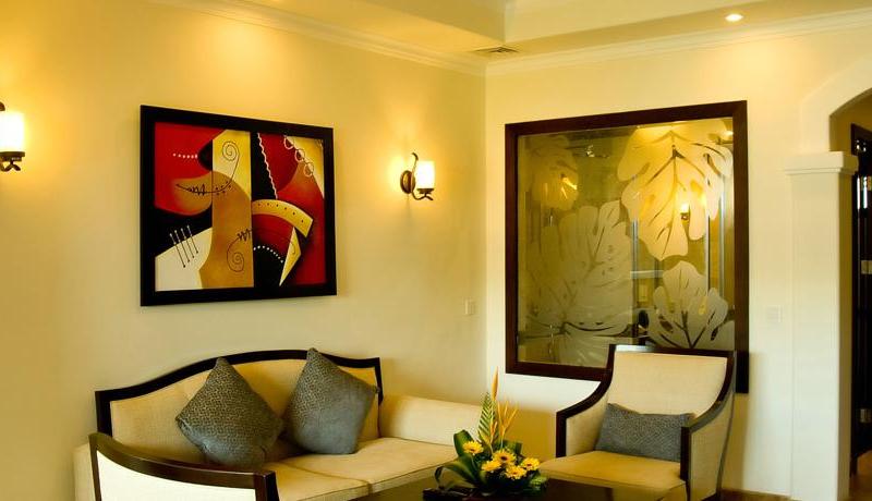 Olalani Resort & Condotel