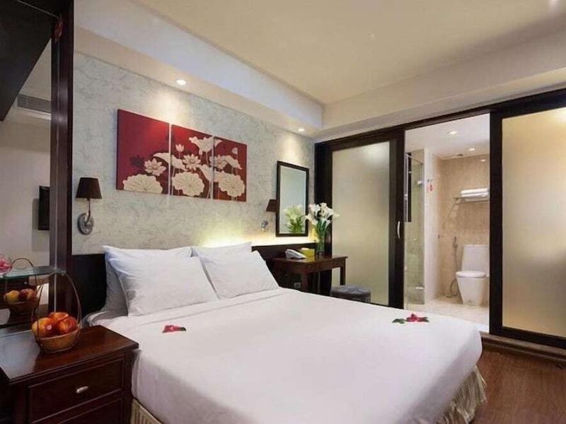 Skylark Hotel