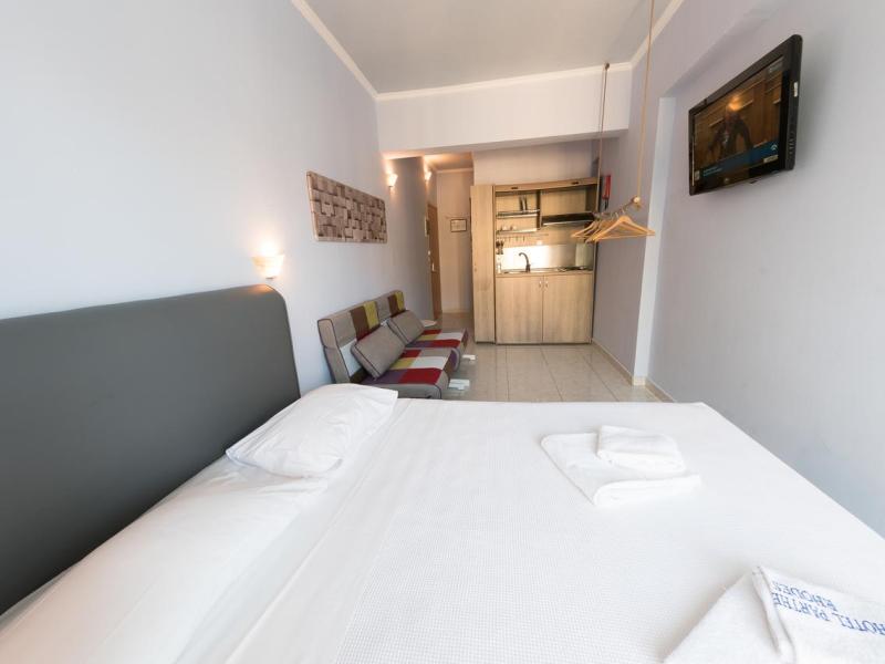 Parthenon City Hotel