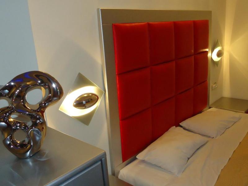 Parthenon City Hotel