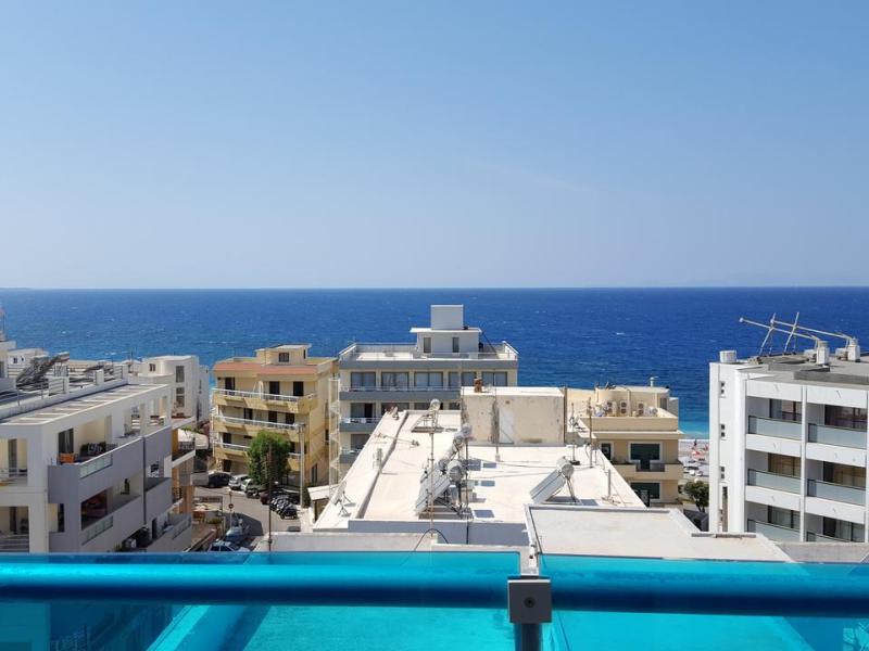 Parthenon City Hotel