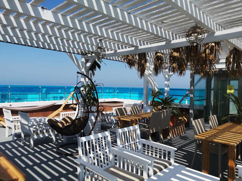 Parthenon City Hotel