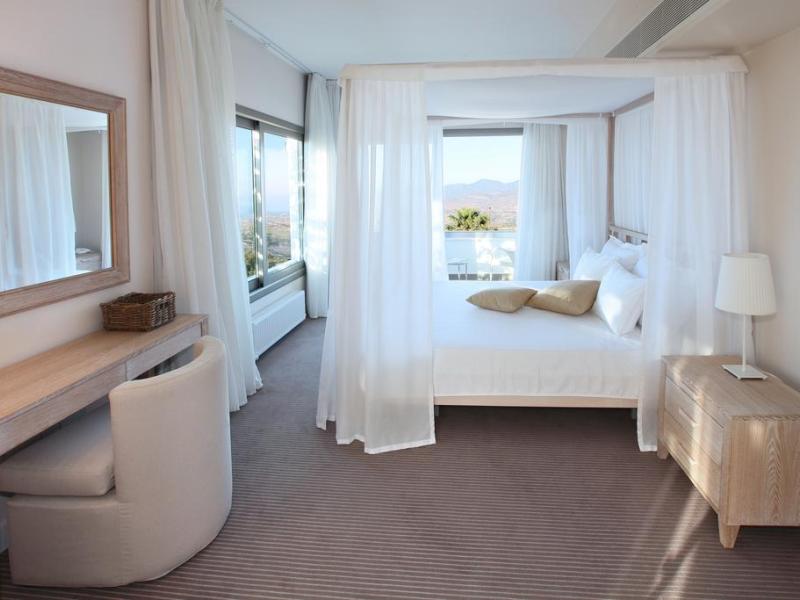 Droushia Heights Hotel