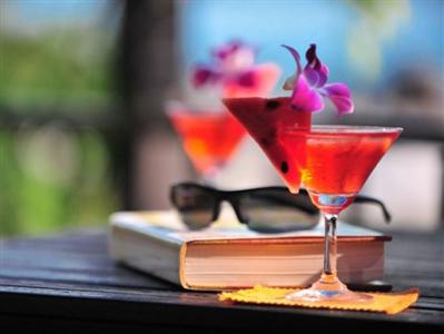 Cinnamon Beach Villas