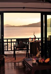 Cinnamon Beach Villas