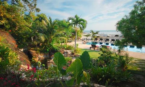 Cinnamon Beach Villas