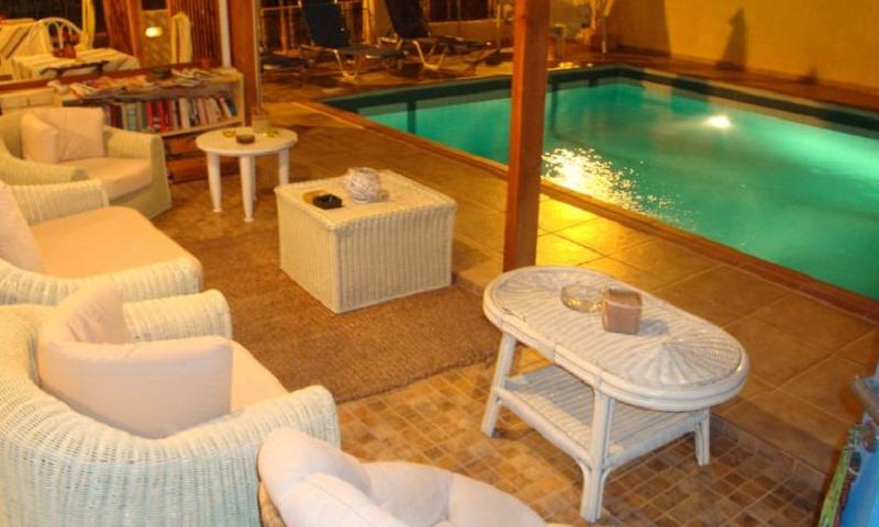 Maria-Flora Apartments