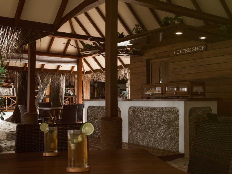 Nakai Maayafushi Resort