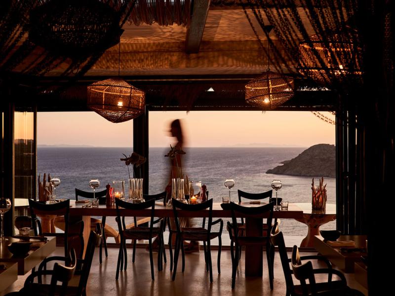 Myconian Utopia Relais & Chateaux