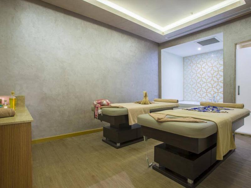 Park Inn by Radisson Istanbul Ataturk Airport