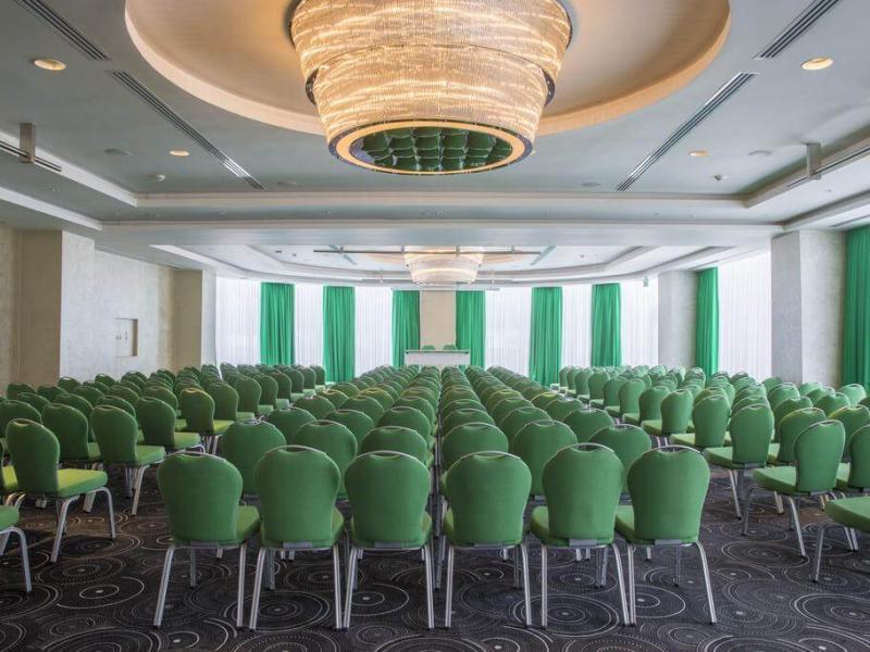 Park Inn by Radisson Istanbul Ataturk Airport