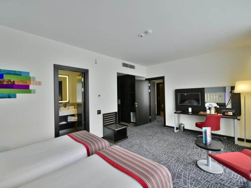 Park Inn by Radisson Istanbul Ataturk Airport