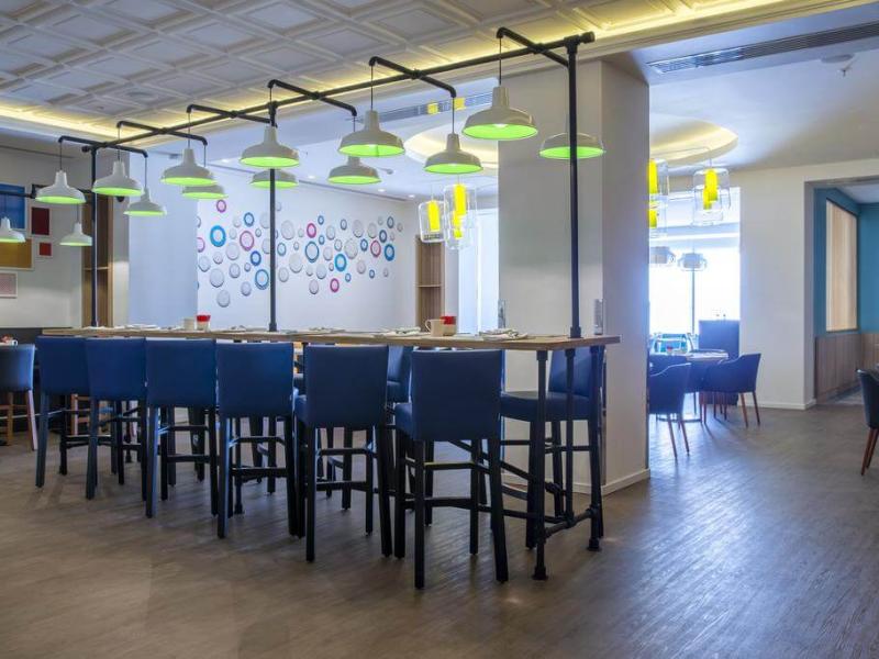 Park Inn by Radisson Istanbul Ataturk Airport