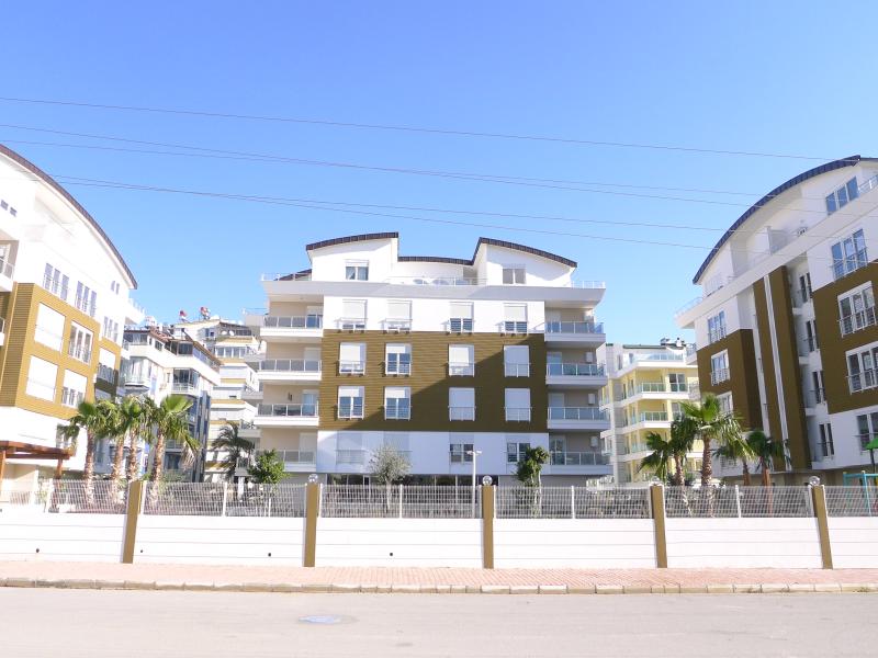 Emerald Green Residence