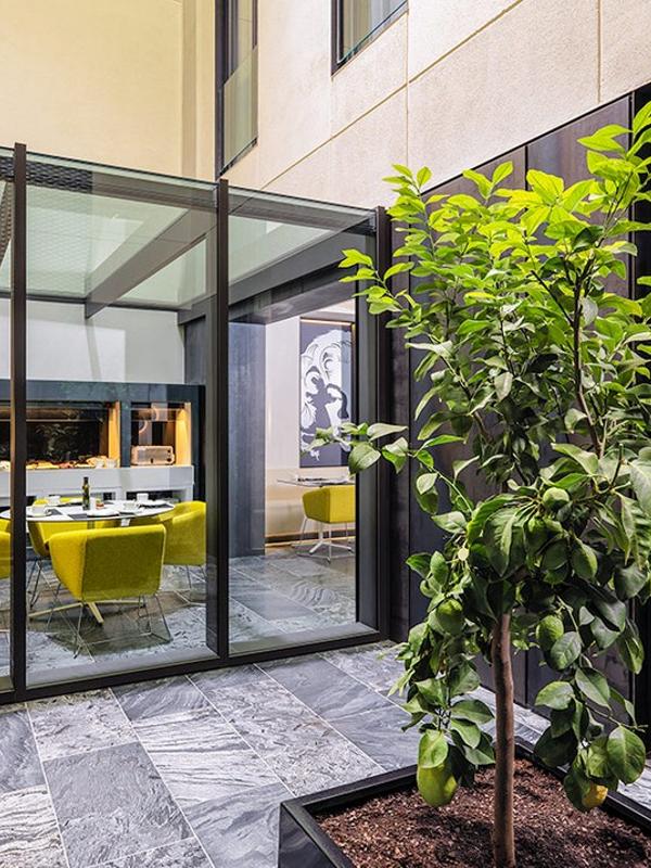 H10 Port Vell
