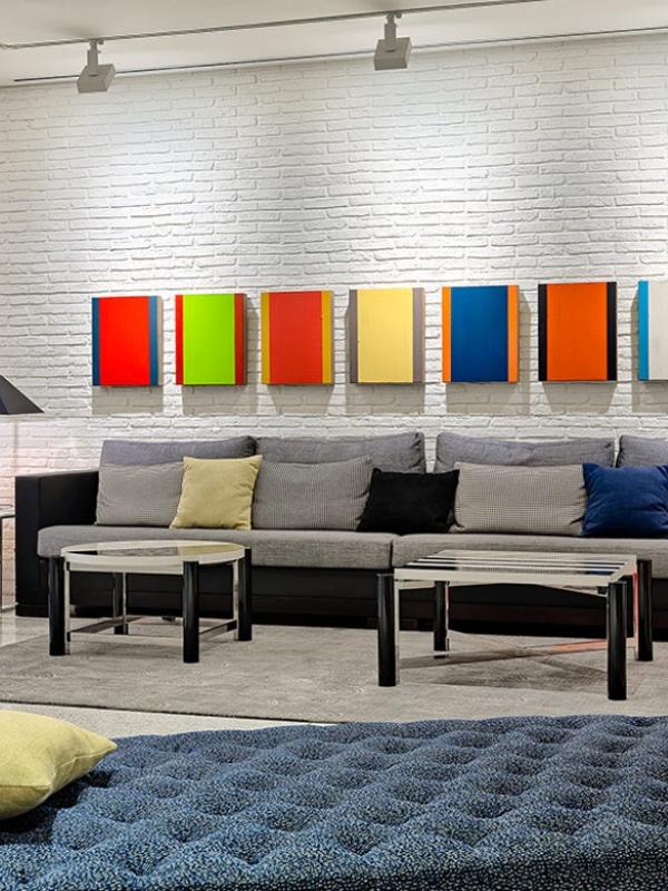 H10 Art Gallery