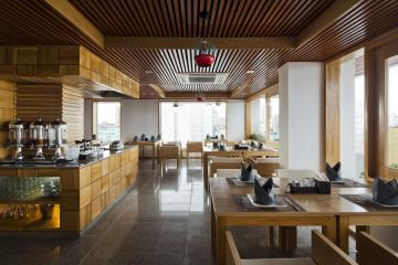 Отель Golden Holiday Hotel Nha Trang Вьетнам, Нячанг, фото 24