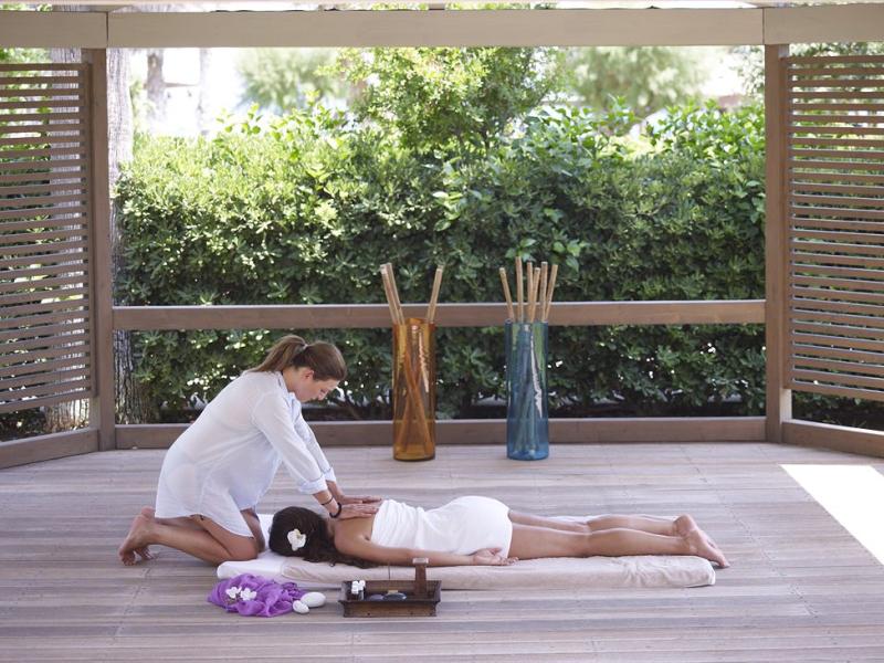 Esperos Mare Hotel