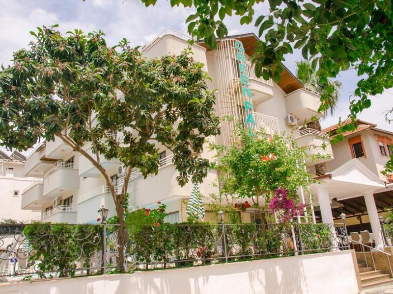 Hotel Green Palm
