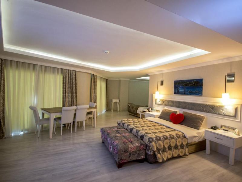 Green Nature Diamond