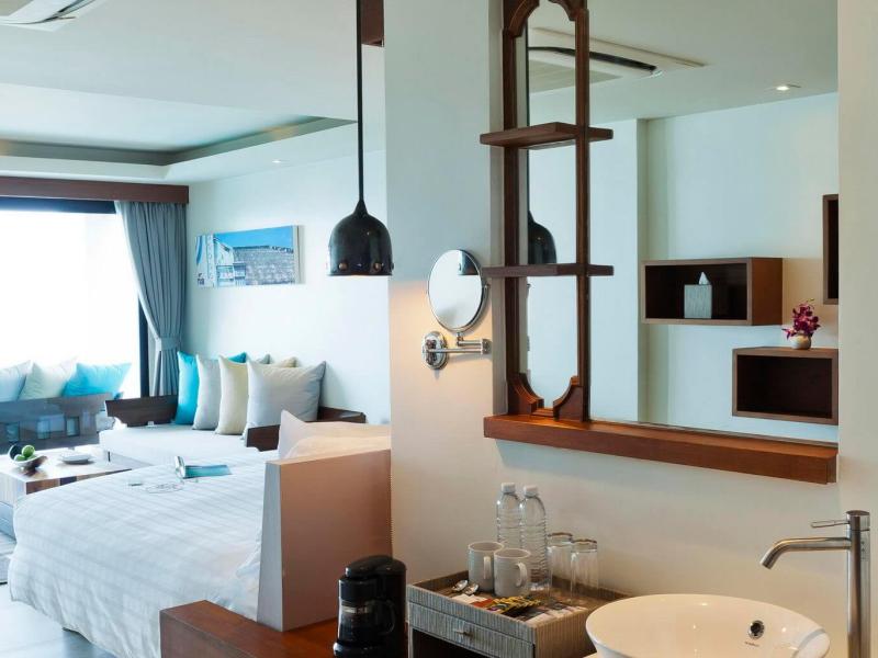 Zenmaya Oceanfront Phuket