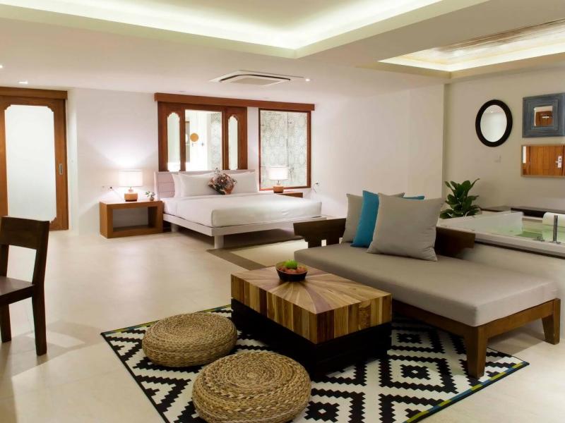 Zenmaya Oceanfront Phuket