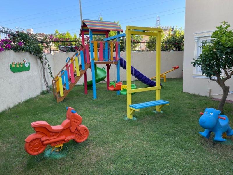 Sun Side Family Hotel