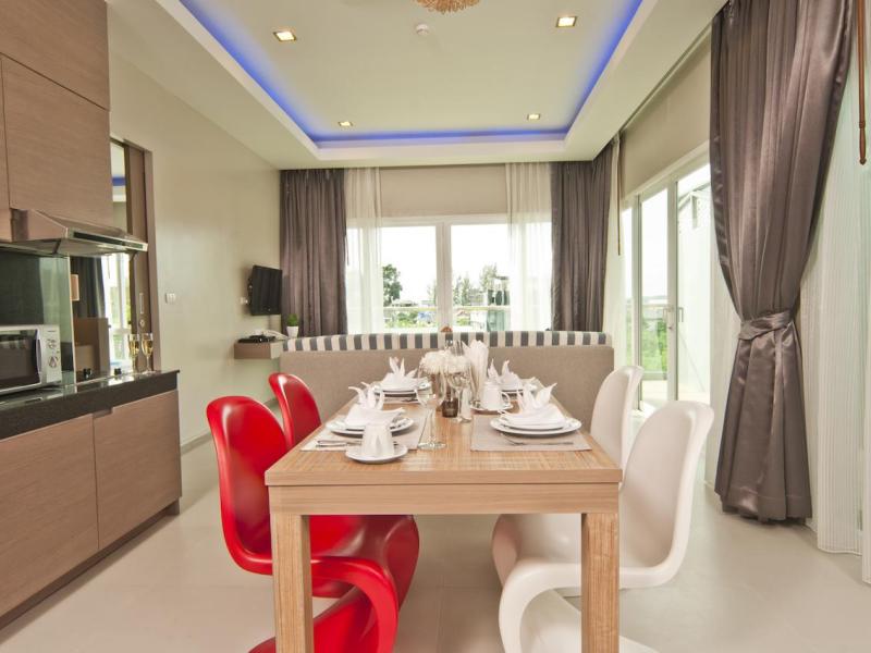 Ratana Apart-Hotel at Kamala