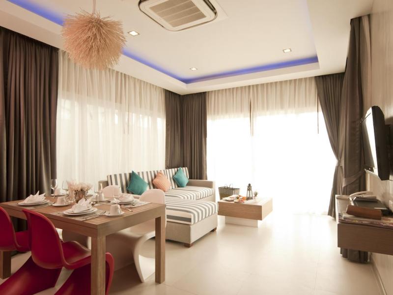 Ratana Apart-Hotel at Kamala