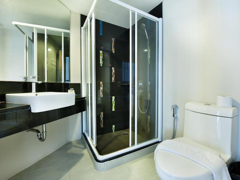 Ratana Apart-Hotel at Kamala