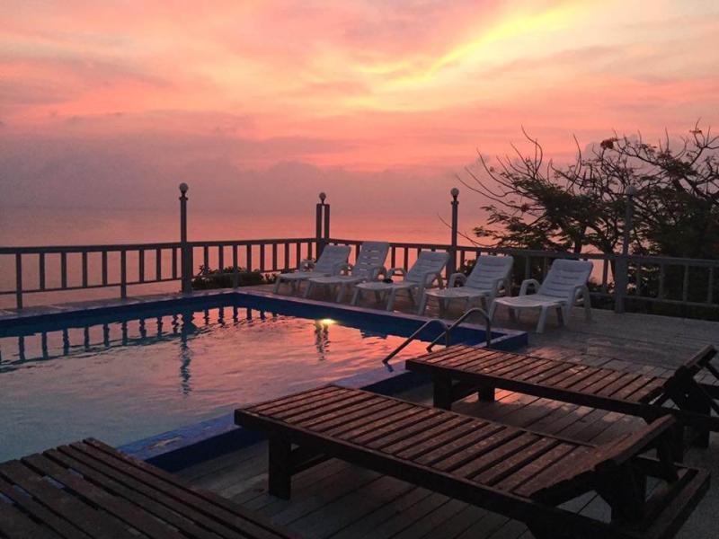 Fifth Element Eco Resort