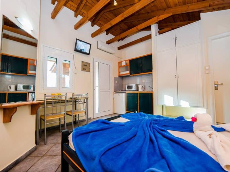 Nirvana Studios & Apartments