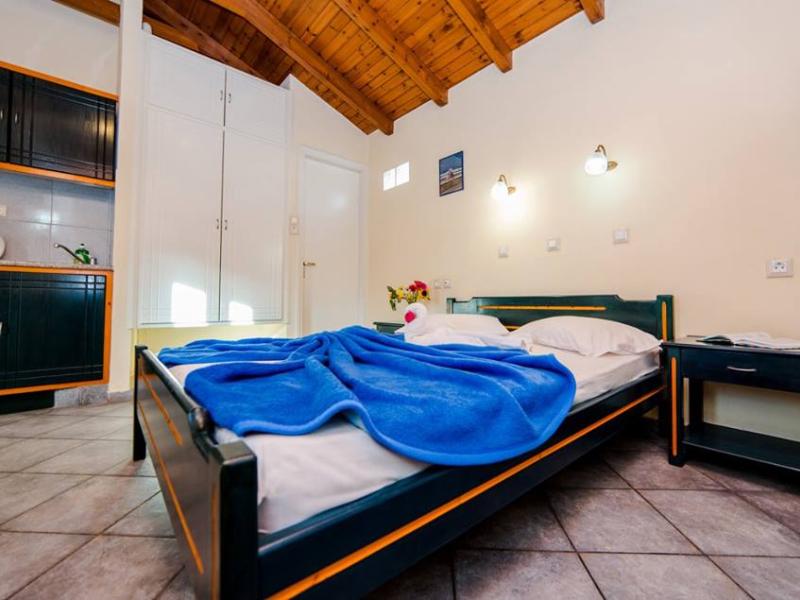 Nirvana Studios & Apartments