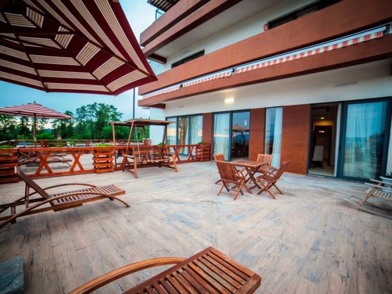 Dreamland Oasis Hotel