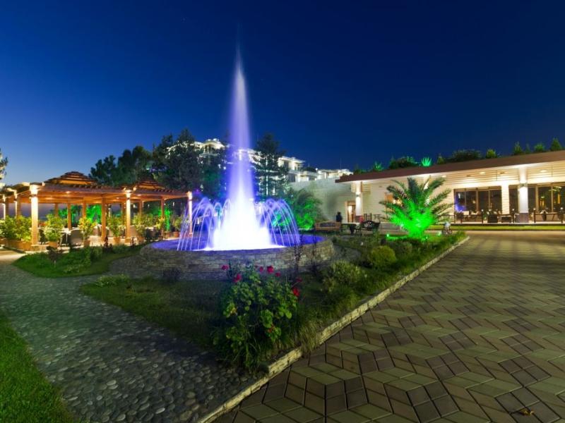 Dreamland Oasis Hotel