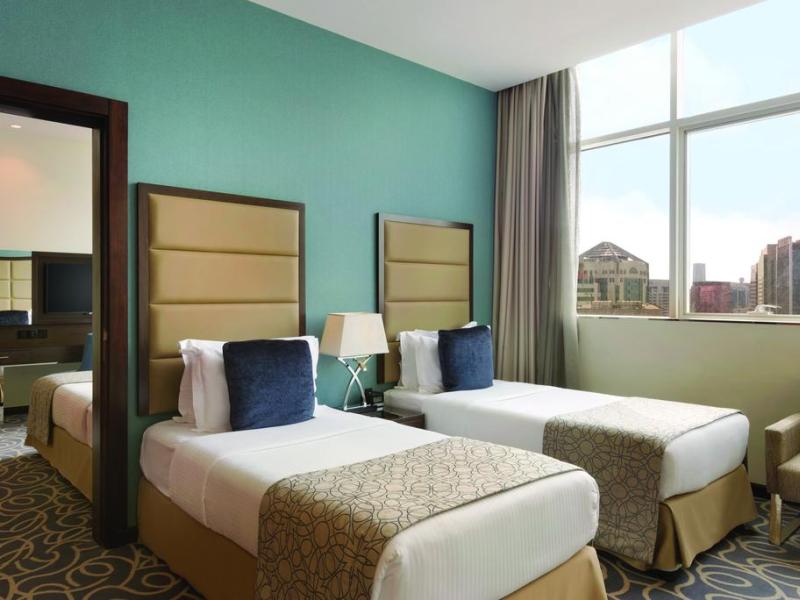 Ramada Abu Dhabi Corniche