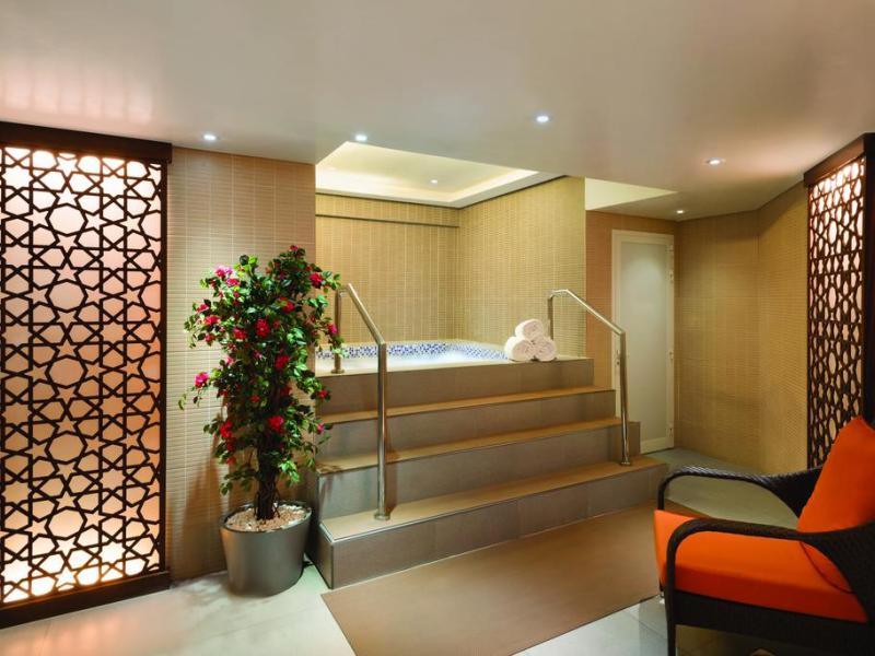 Ramada Abu Dhabi Corniche