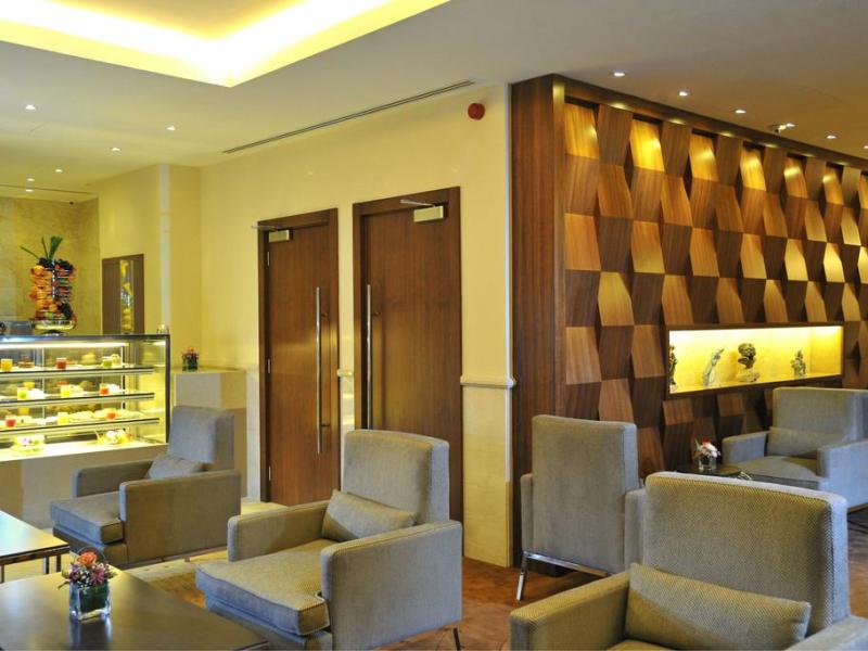 Ramada Abu Dhabi Corniche