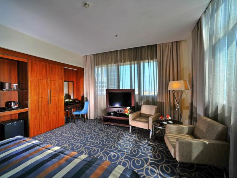 Ramada Abu Dhabi Corniche