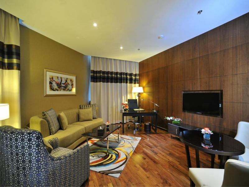 Ramada Abu Dhabi Corniche