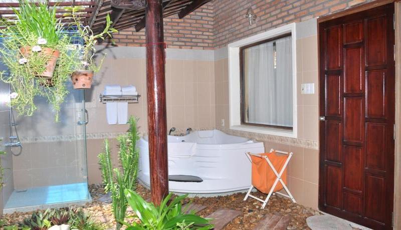 Feng Shui Resort & Spa