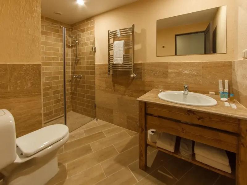 Best Resort Aghveran Hotel