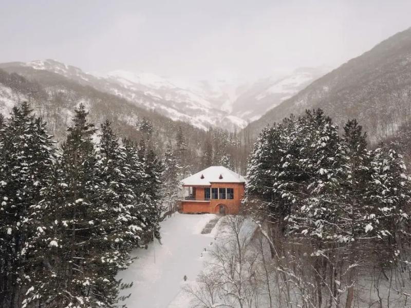 Best Resort Aghveran Hotel