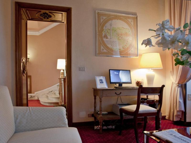 Aldrovandi Residence City Suites