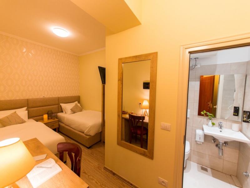 Hotel Baron