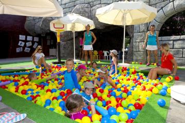 Отель Club Resort Atlantis (Sigacik) Турция, Измир, фото 9
