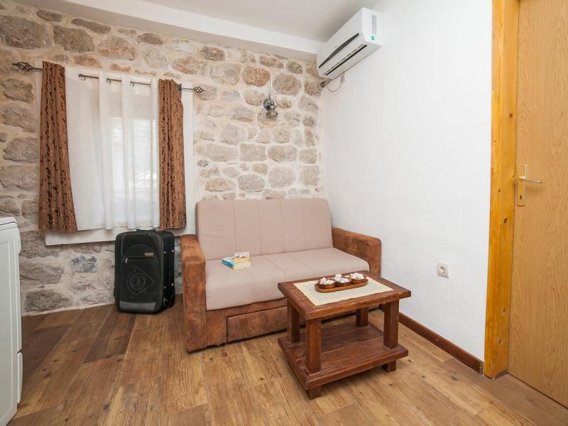 Apartments Ana