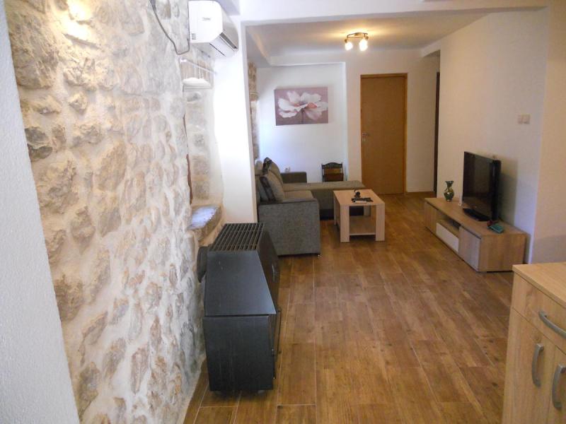 Apartments Ana