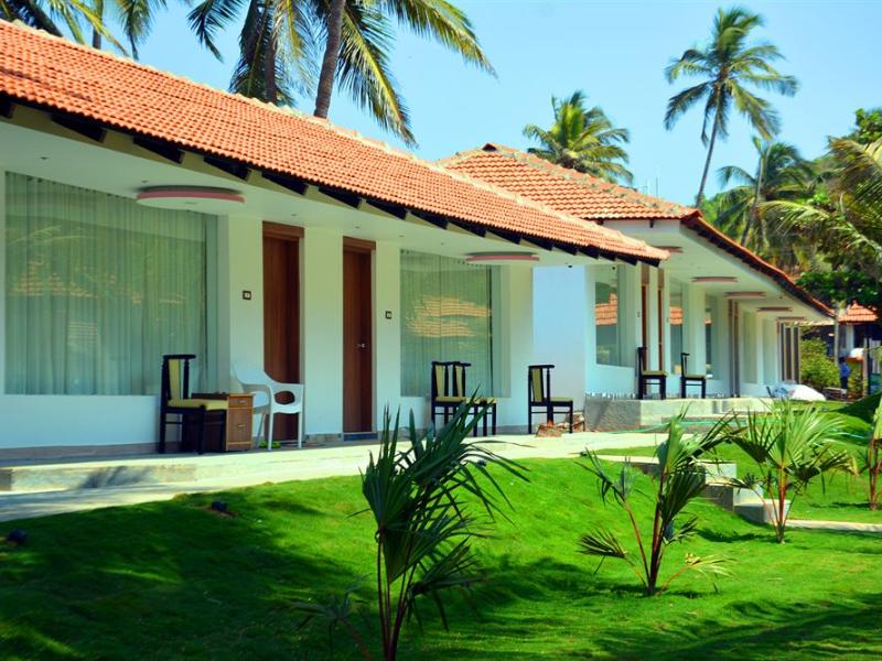 Boomerang Beach Resort