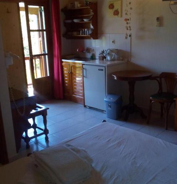 Pansion Matoula